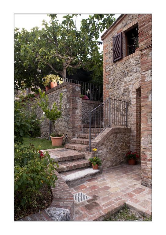 B&B Casale Virgili Siena Eksteriør bilde